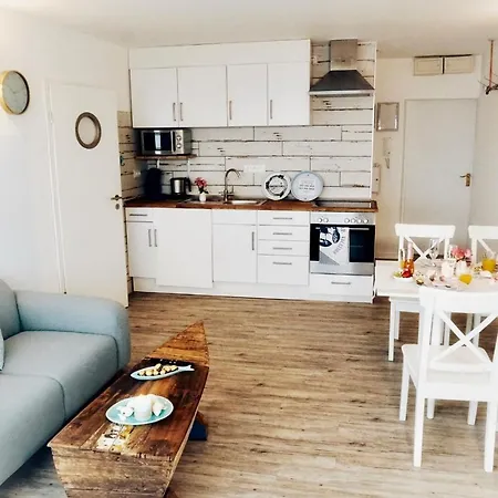 Ferienwohnung Kustenliebe 1 Mit Schwimmbad アパート クックスハーフェン